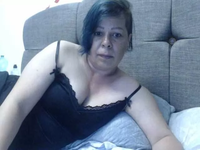 Diamonddesiree from BongaCams