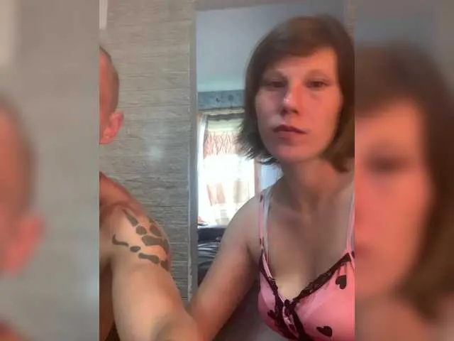 Dmeesk from BongaCams