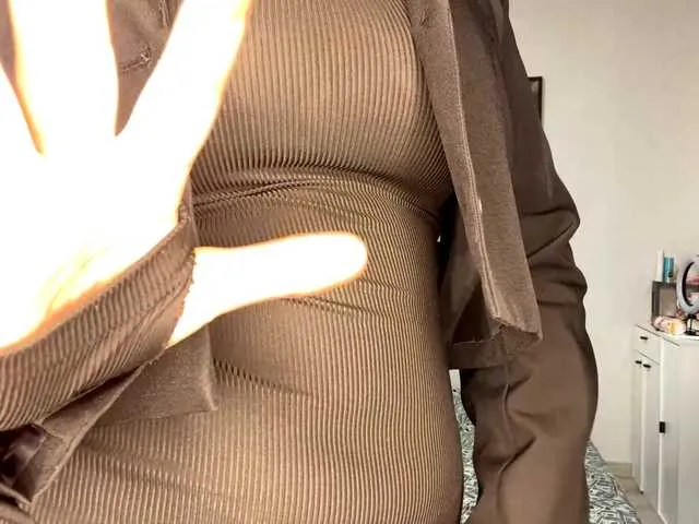 DomoniqueEdnie from BongaCams