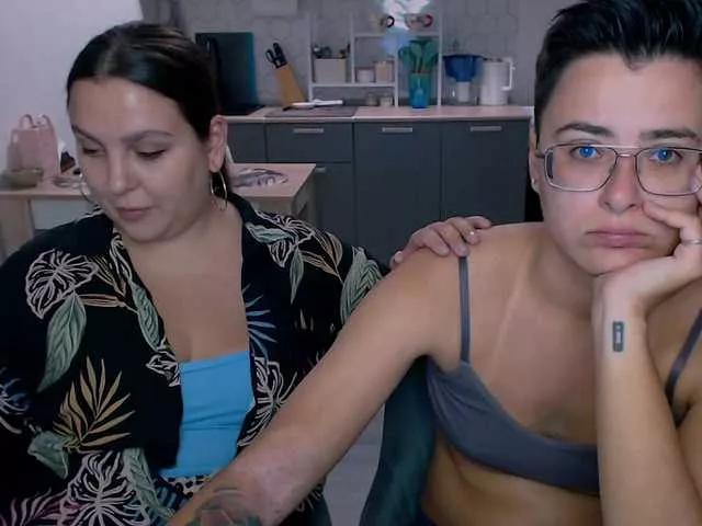 Girls: try live performances with matured performers, from dancing to quirks, in a variety of beautiful sex cams.