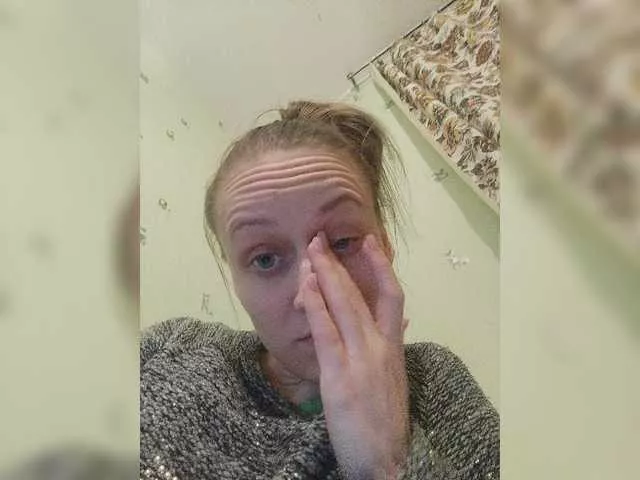 EileenKimberly from BongaCams