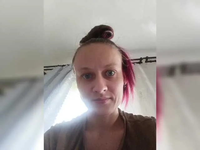 EileenKimberly from BongaCams is Freechat