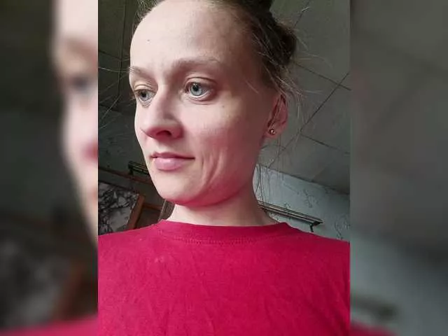 EileenKimberly from BongaCams