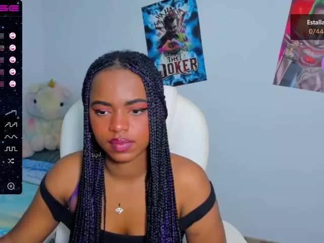 Eleonnor from BongaCams