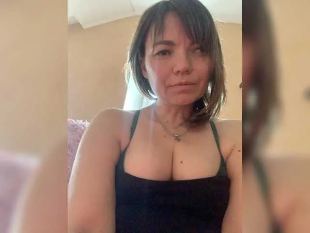 ElizavetaCream from BongaCams is Freechat