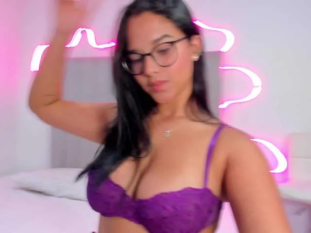 Elly-g from BongaCams is Freechat