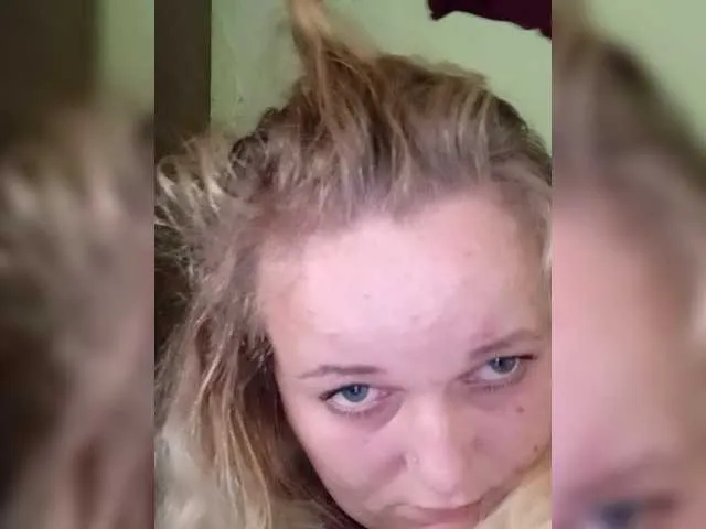 EmmaXlove from BongaCams is Freechat