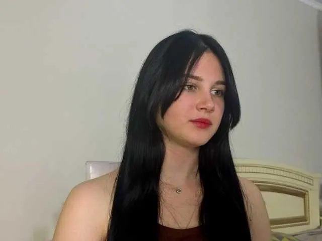 EnricaElis from BongaCams