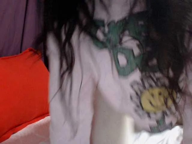 evacrisxxxx from BongaCams is Freechat