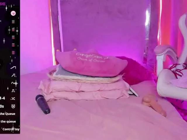 Evellyyn from BongaCams