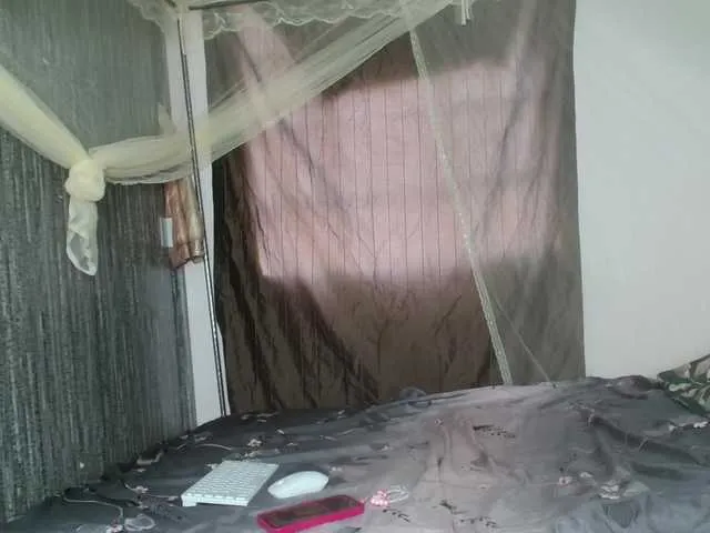 Foxy-Roxy from BongaCams is Freechat