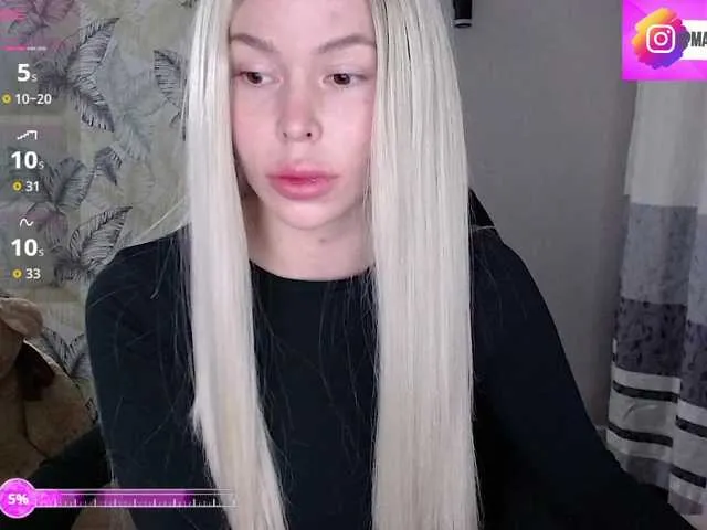 Foxymoxy19 from BongaCams is Freechat