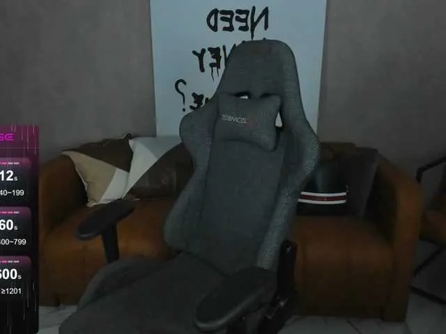 FreyaAkerson from BongaCams