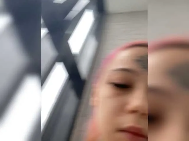 Fuckerkillmeplz from BongaCams