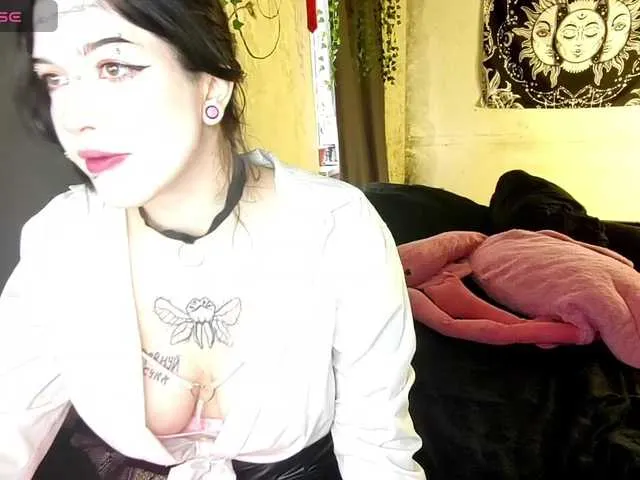 Harakassi from BongaCams