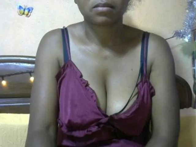 HasMinah92 from BongaCams is Freechat