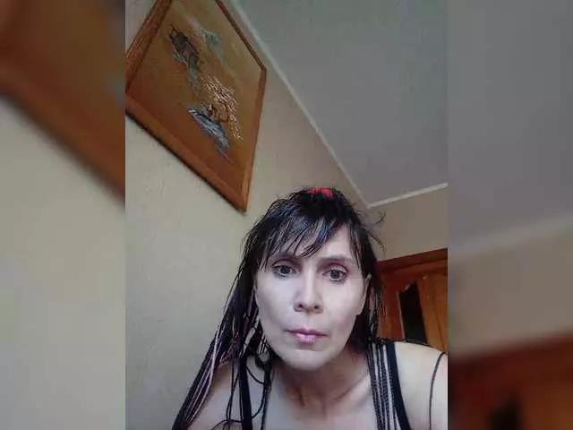 Hellenalonenochka from BongaCams