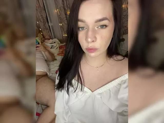HellMor from BongaCams