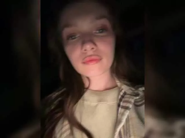 Hotksy from BongaCams