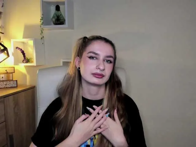 HotNina19 from BongaCams is Freechat