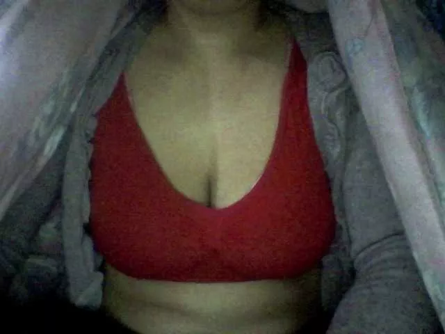 Indiagirl50 from BongaCams