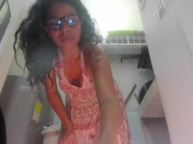 Ivana29 from BongaCams