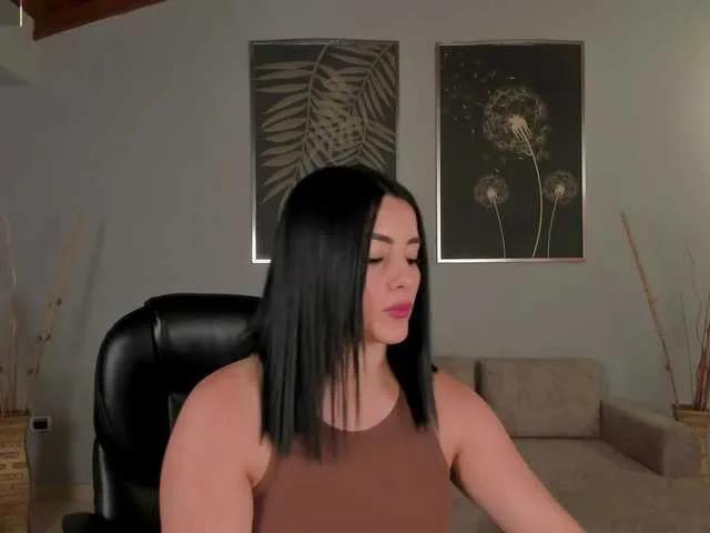 JennaOlson from BongaCams