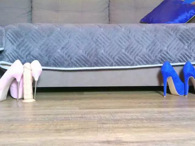 Jennb from BongaCams