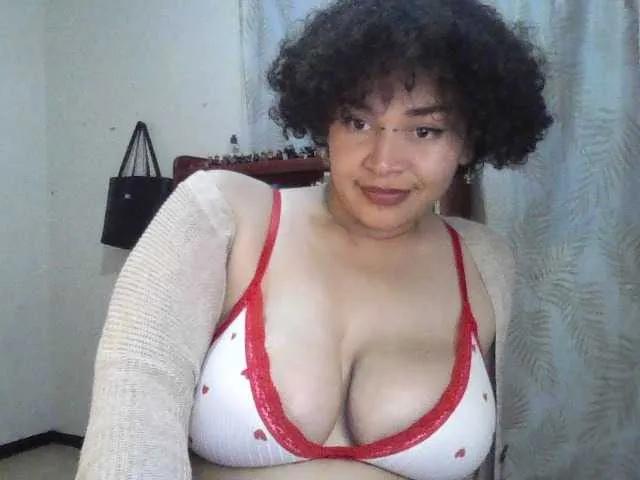 Jennyrose99 from BongaCams