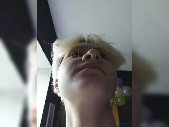 Jillari from BongaCams