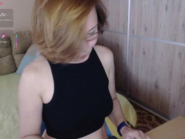 Julia99 from BongaCams