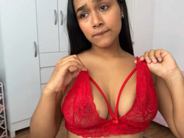 KamilaGroty from BongaCams is Freechat