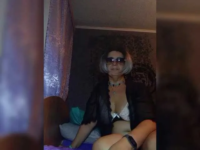 Kamilan-1 from BongaCams is Freechat