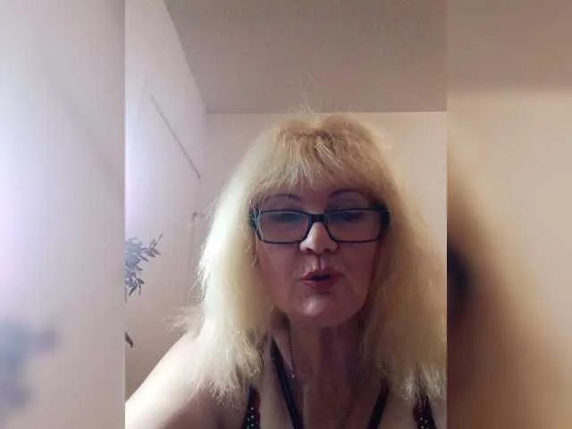 KASANDRABOLOSHKA from BongaCams is Freechat