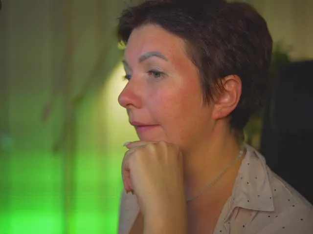 KatherineArt from BongaCams