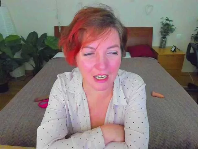 KatherineArt from BongaCams