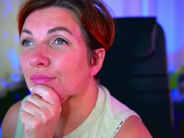 KatherineArt from BongaCams