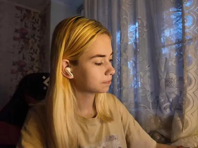 KayleneTemplet from BongaCams is Freechat