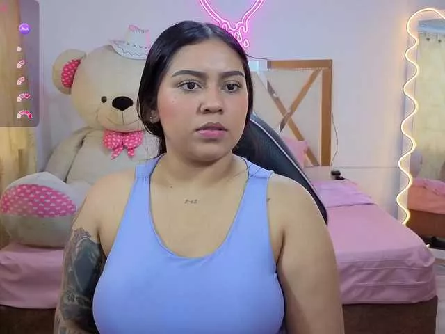 Kendra-tay from BongaCams