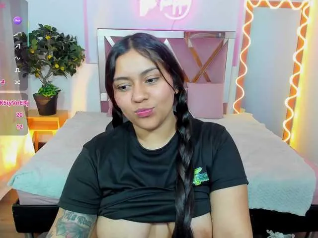 Kendra-tay from BongaCams