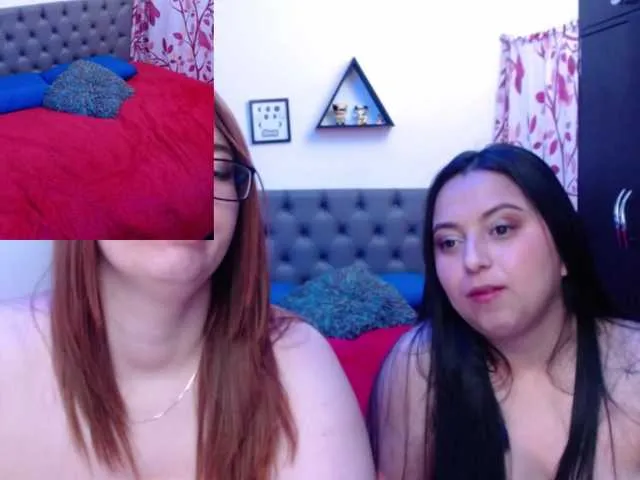 Keyholes from BongaCams