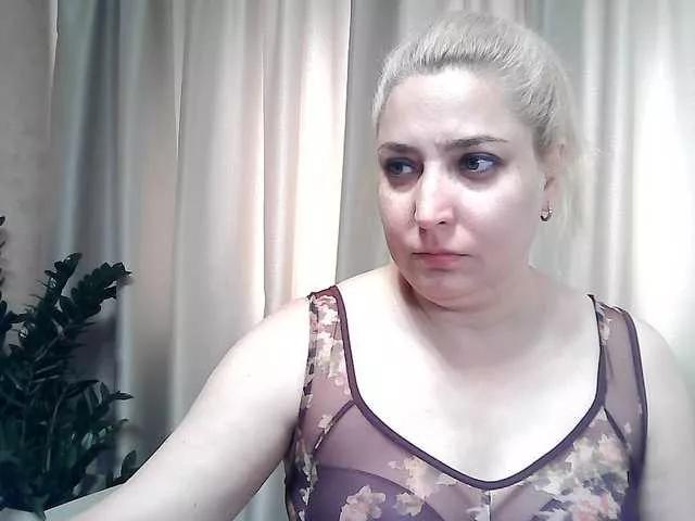 KickaIricka from BongaCams