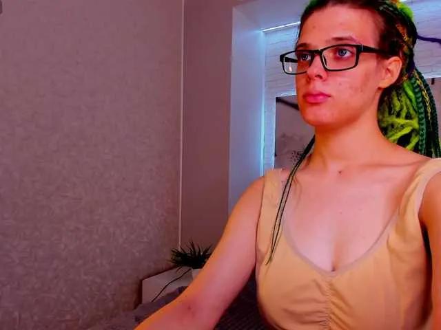 KIKIKrash from BongaCams is Freechat