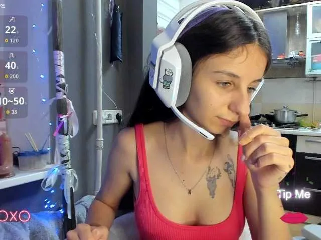KikNika from BongaCams