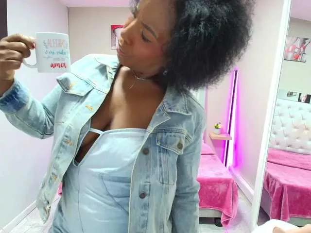 Kimmturner from BongaCams