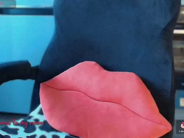 Konfetochka from BongaCams