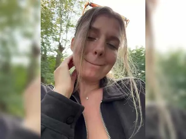 KotiMrrr from BongaCams