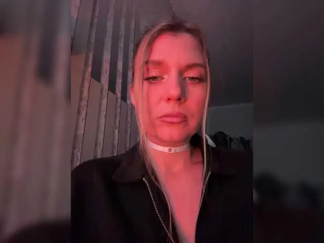 KotiMrrr from BongaCams