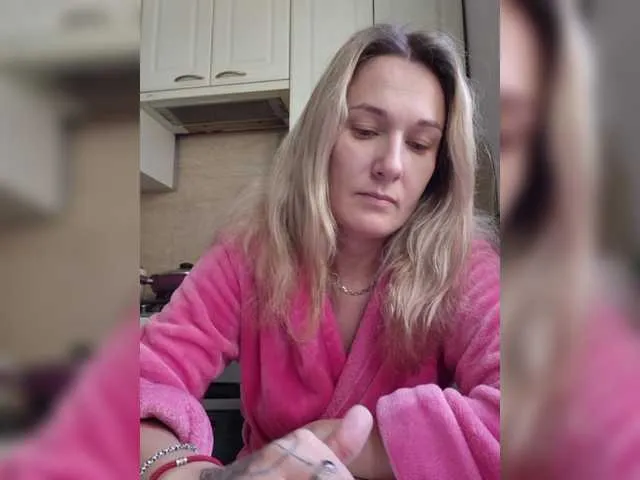 Kykyshe4ka from BongaCams