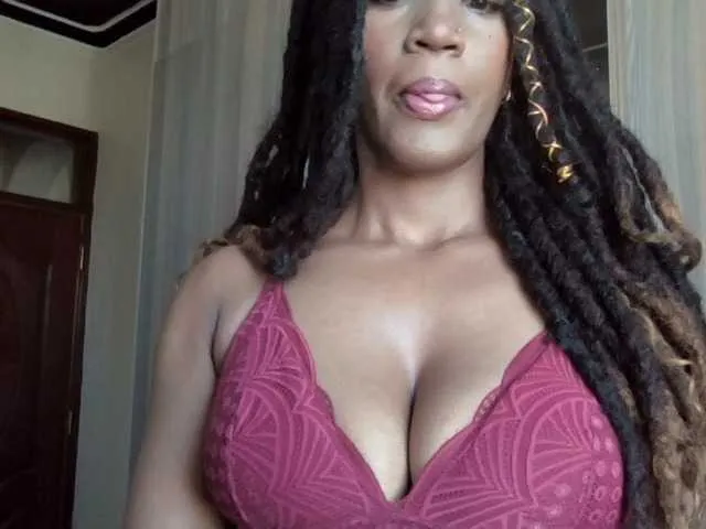 Ladyhoneyhotpot from BongaCams